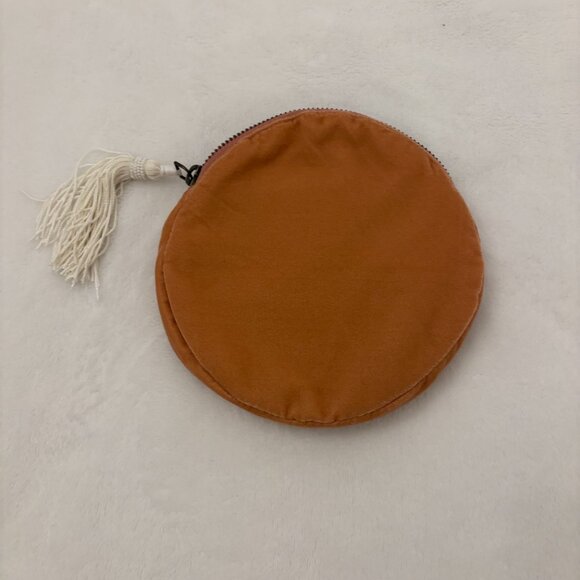 👜✨ Anna Harlow Russo- Anthropologie Monogram Crest Pouch – Letter A - Picture 3 of 5